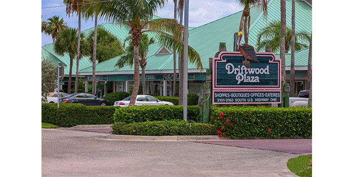 Driftwood Plaza Image 1jpg